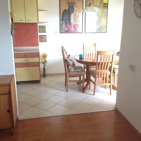 Apartment Jalehandro *